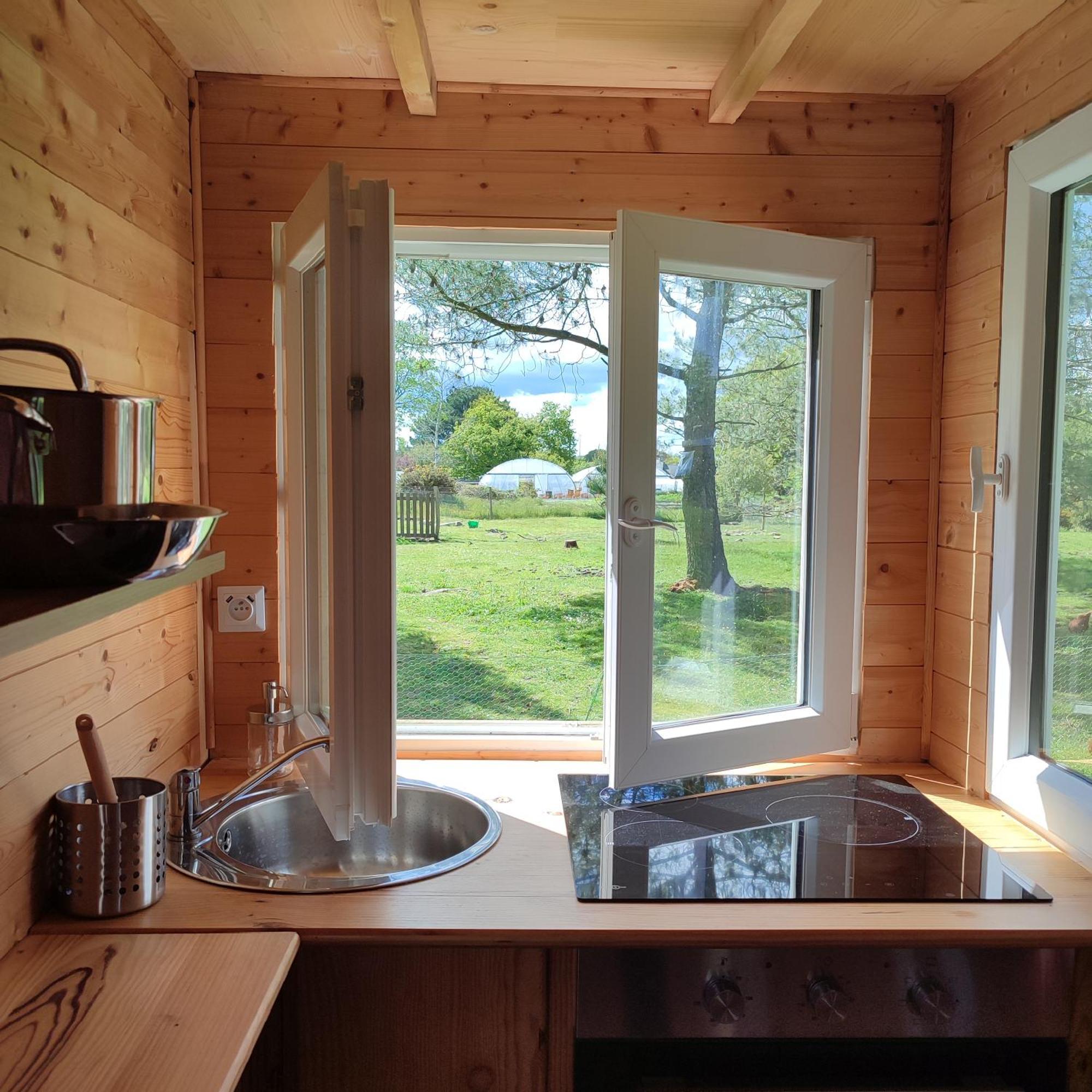 Nuit Insolite En Tiny House Questembert エクステリア 写真